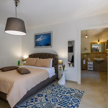 Apartment Lovely In Montemonaco